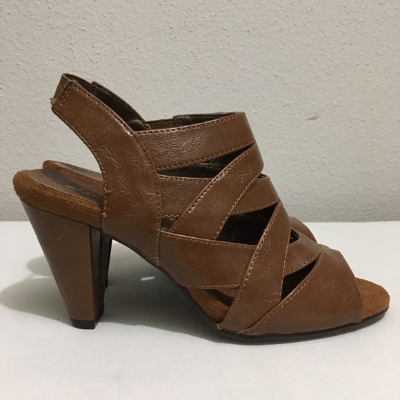 Aerosoles Brown Strappy Heels Sandals 